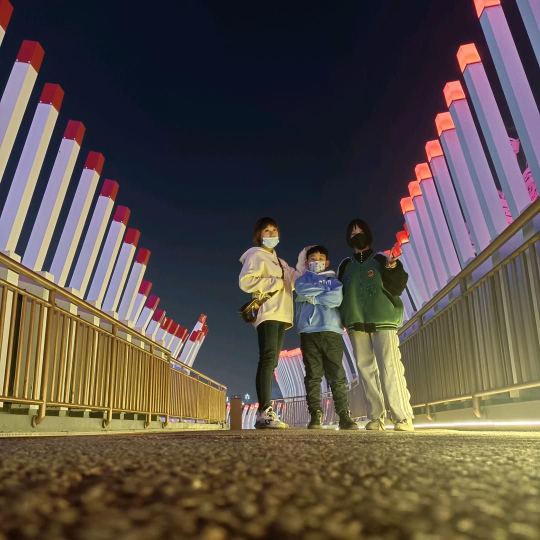 陈兴