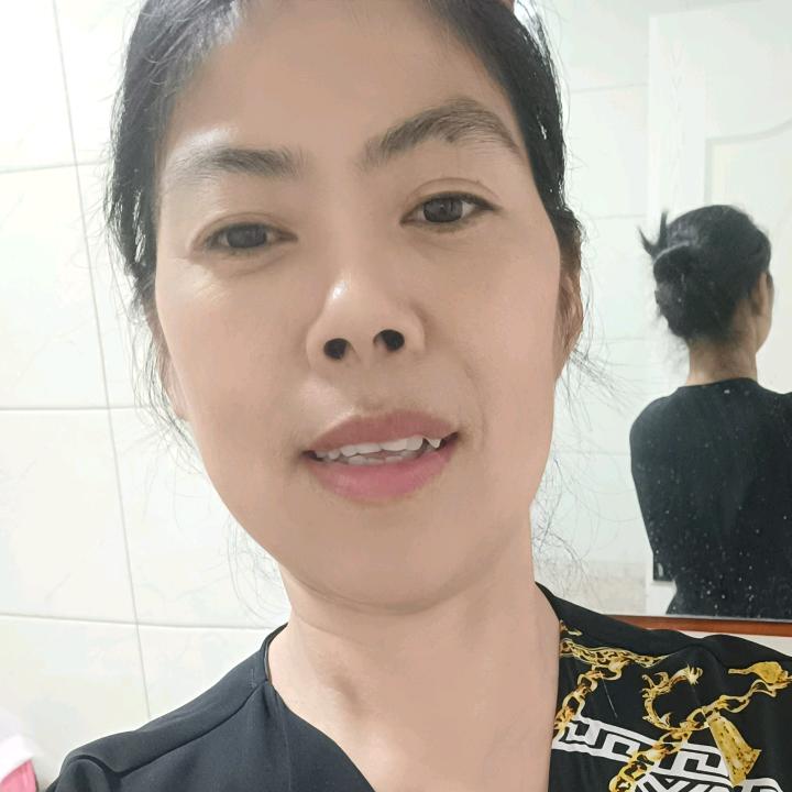 龚姐烤肠店