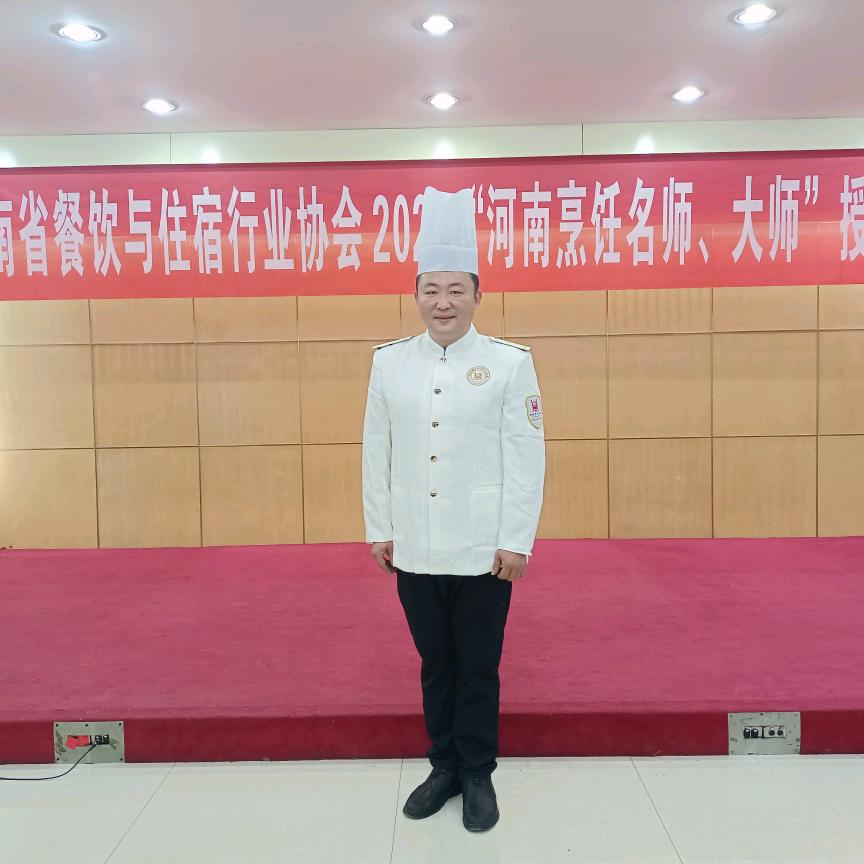 为梦拼搏的人