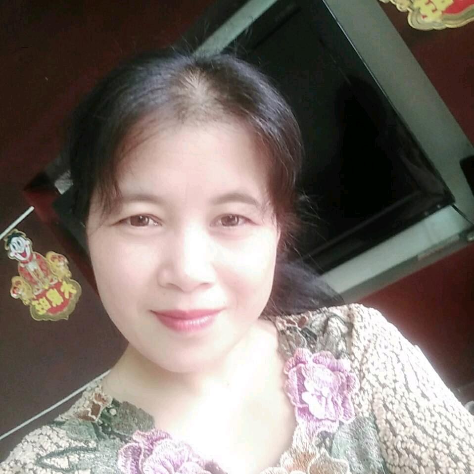 英子
