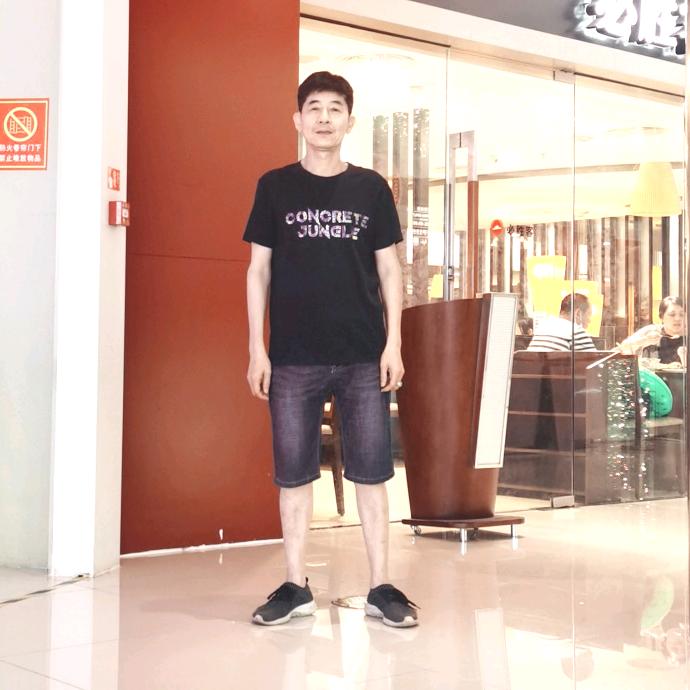 劉育衛