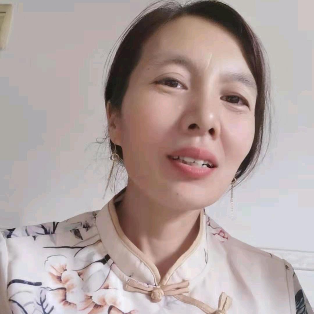 简语女装店