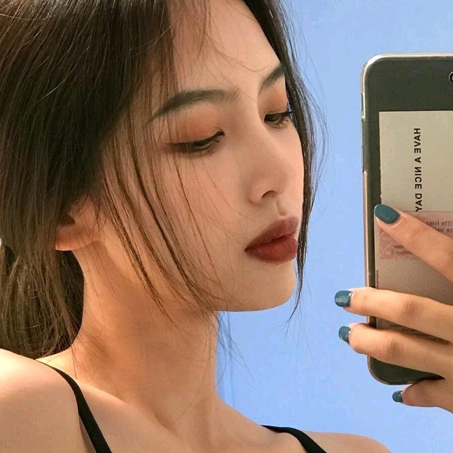 嘉子Y