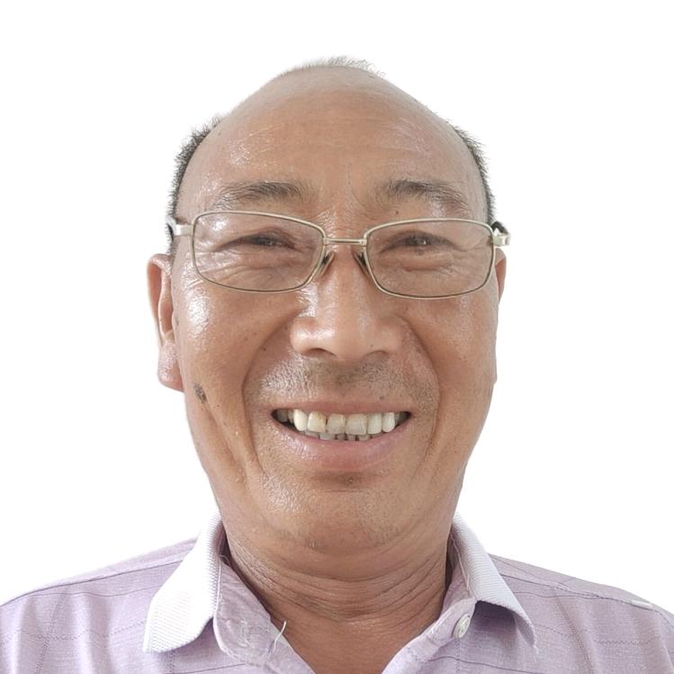 杨进群
