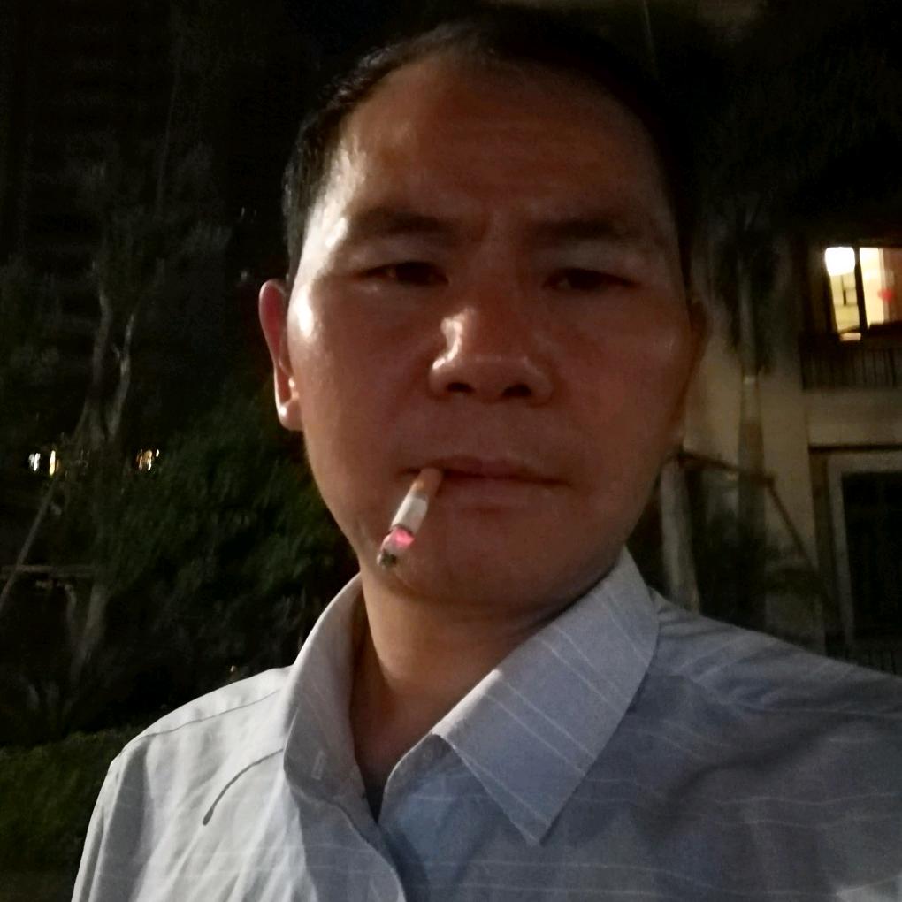 高原雄鹰