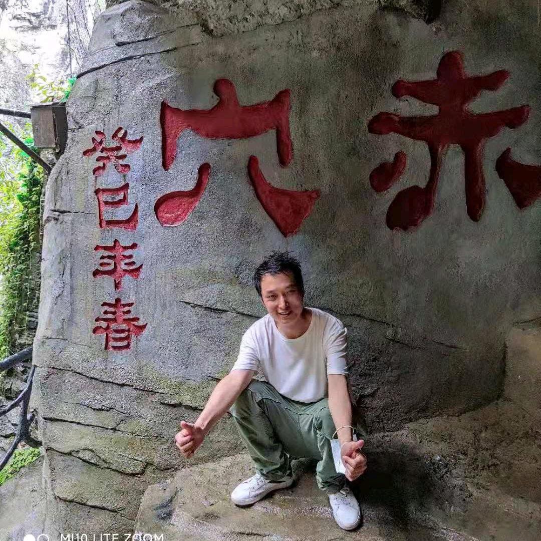 《小猪》