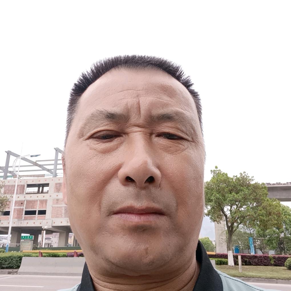 萧同志