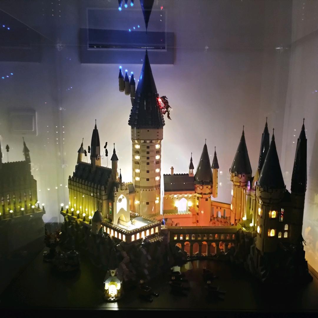 月色真美风也温柔