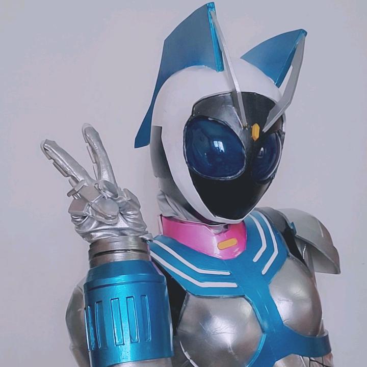 玛利亚仿生EVA