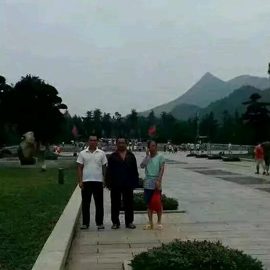 君临天下♥(｡￫v￩｡)♥