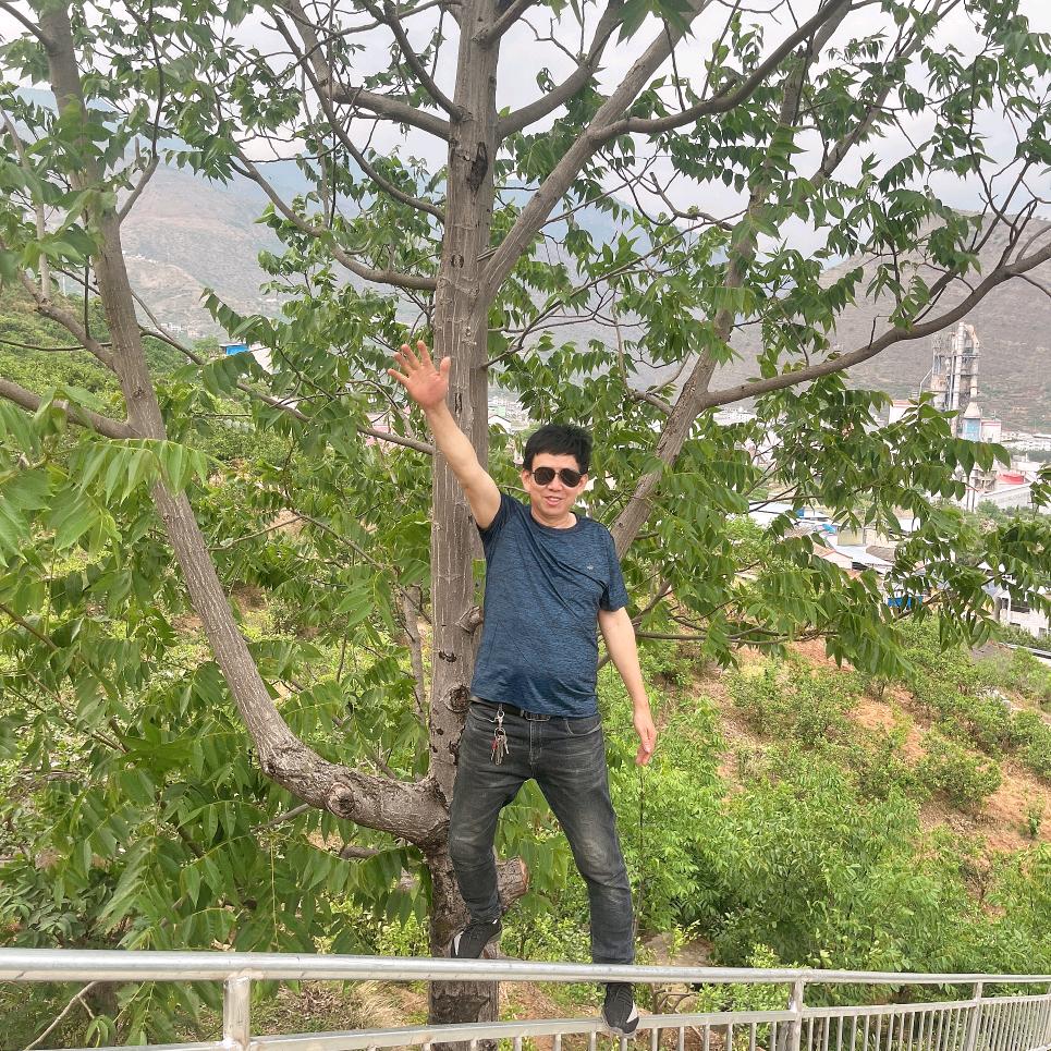 强哥。