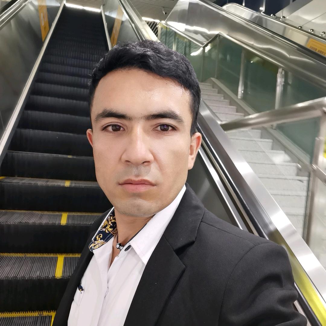 艾力. 图尔