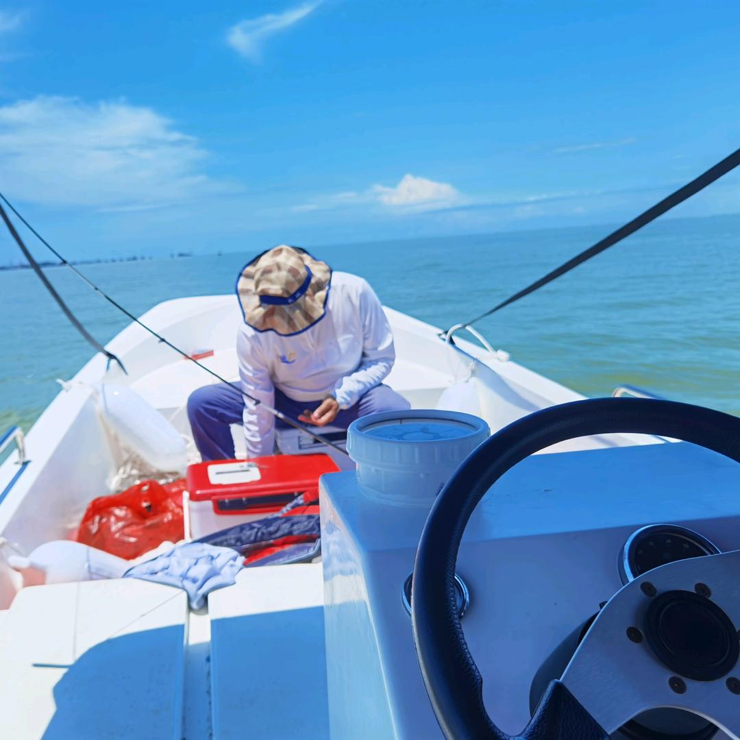 北海快艇海钓六哥海鲜