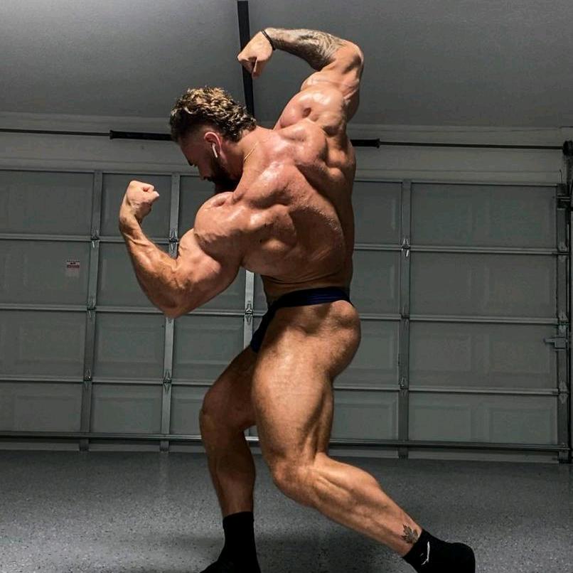 1798 Fit Club24小时创始人