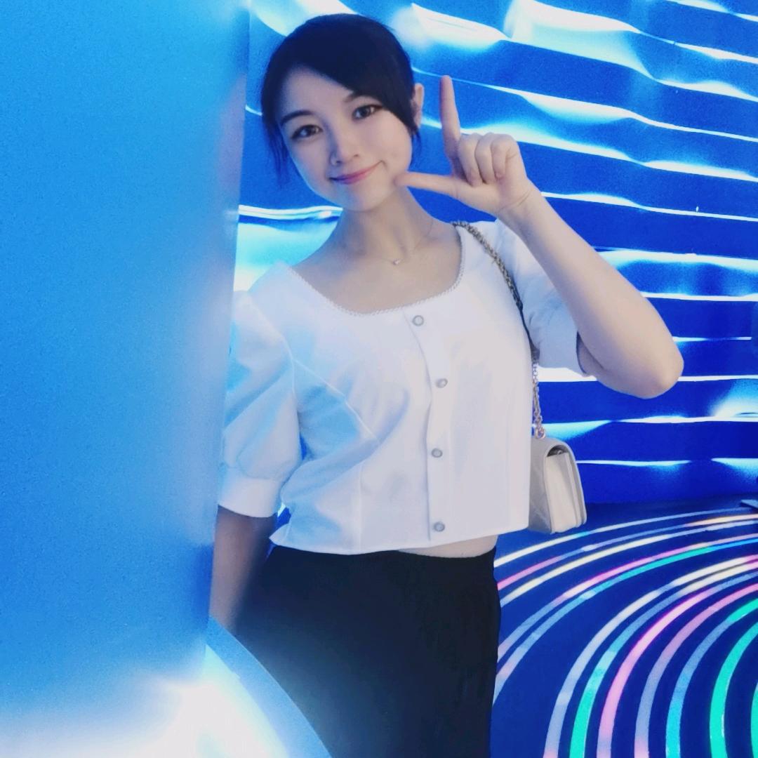 楠欣