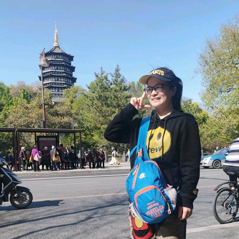 杭州天都城曳步舞～照鸿运