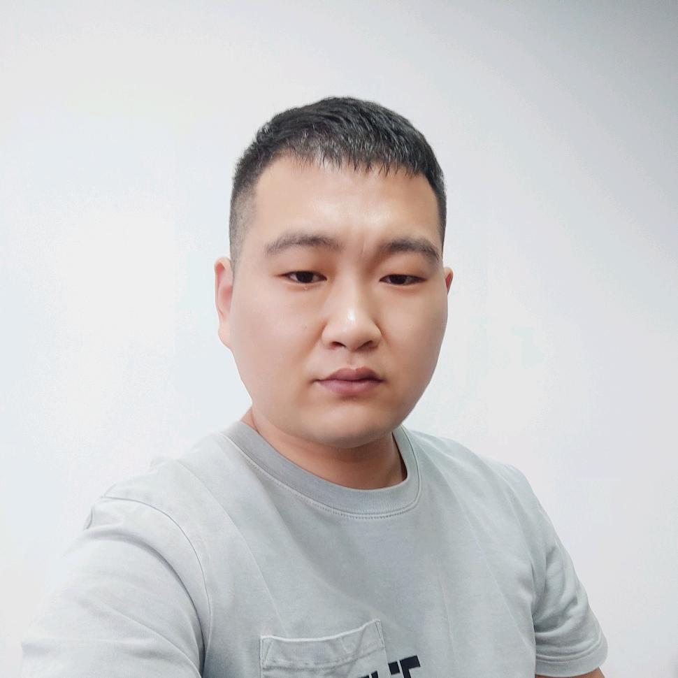 东莞微众新材料科技有限公司-刘振