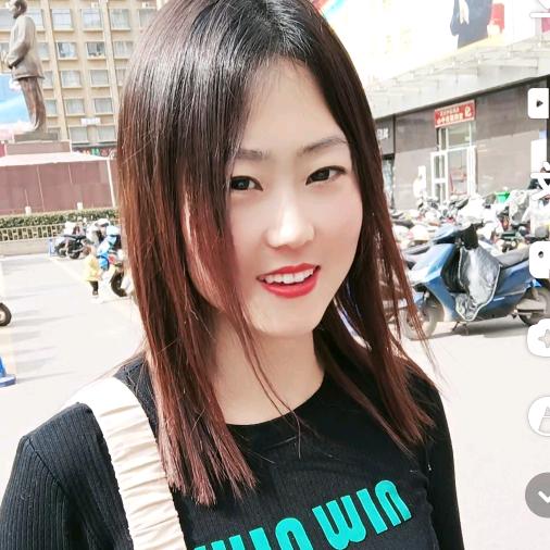 低调一婷