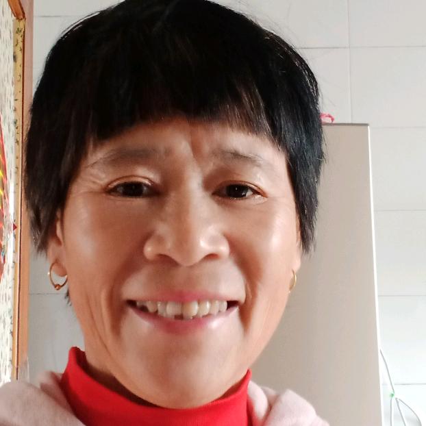 爱唱歌的美屏