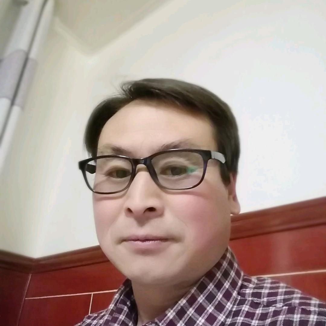 王＊红