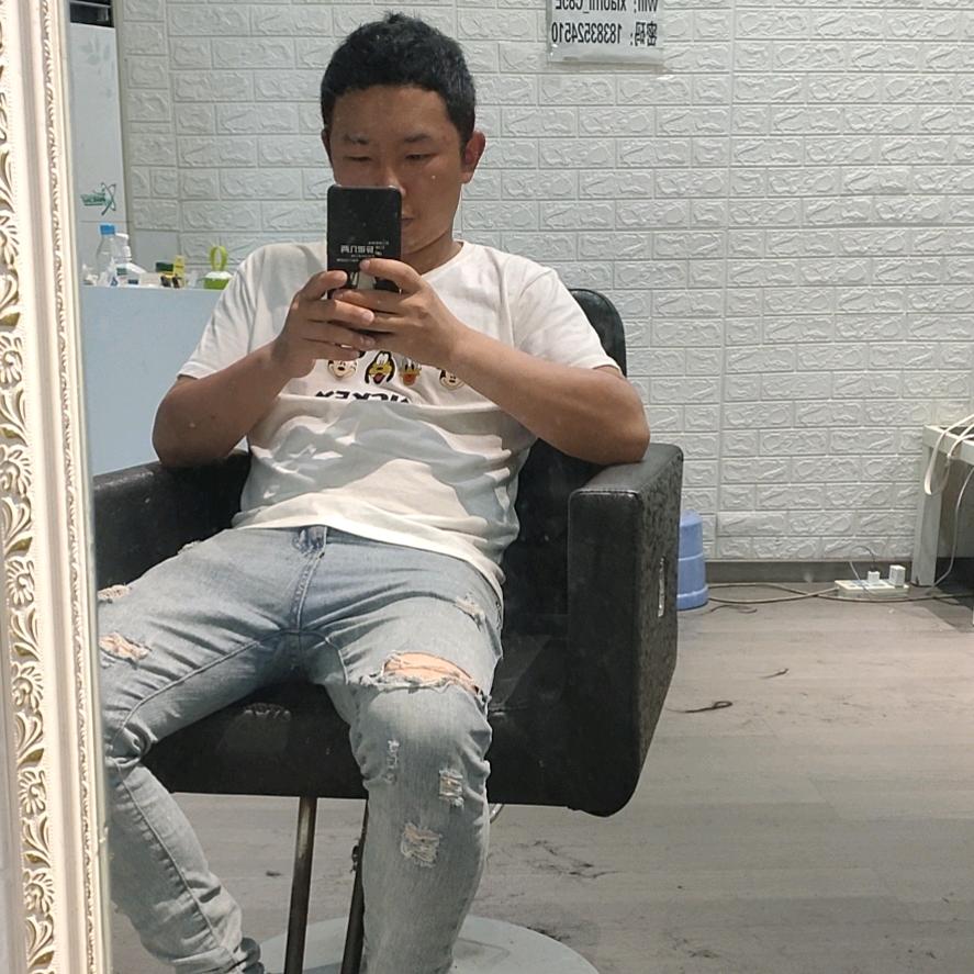 李小哥