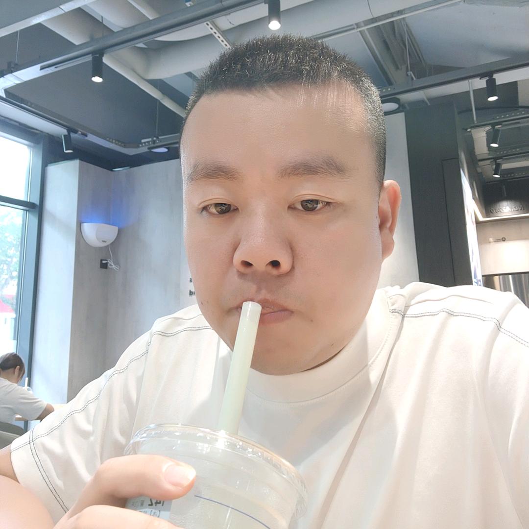 @在卖土鸡蛋的文哥😘