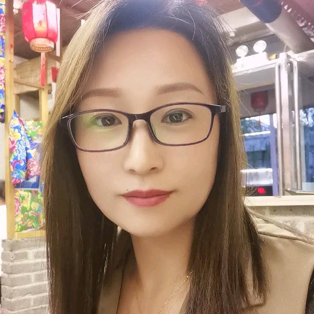 鑫淼特味鱼铁锅炖官方号