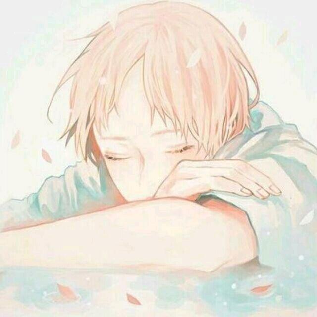 江畔何人初见月