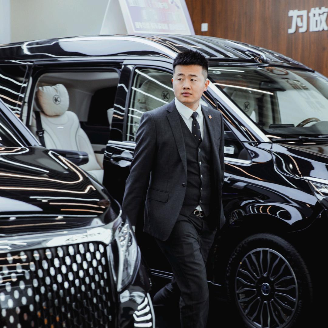 奔驰商务车阿东