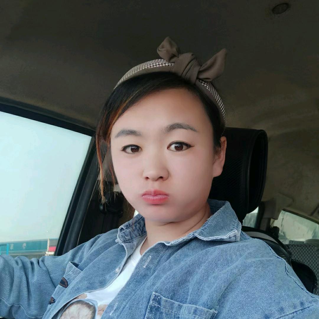 宝贝不哭原产地白草莓，草莓种苗销售批发