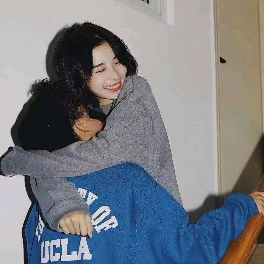 ♡依伊（^з^）