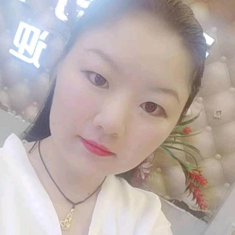 是小倩阿姨呀！