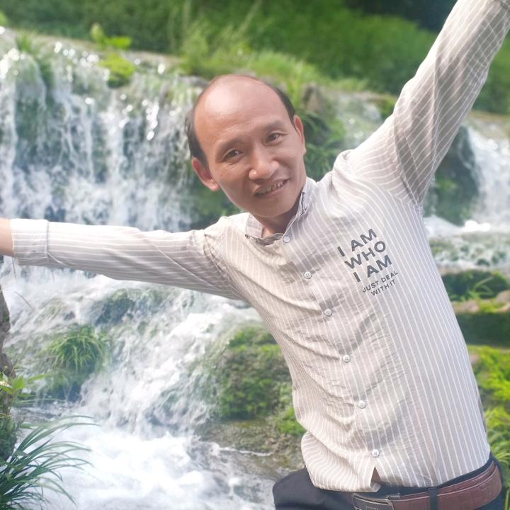 小遵义《每天早7点30分开播》