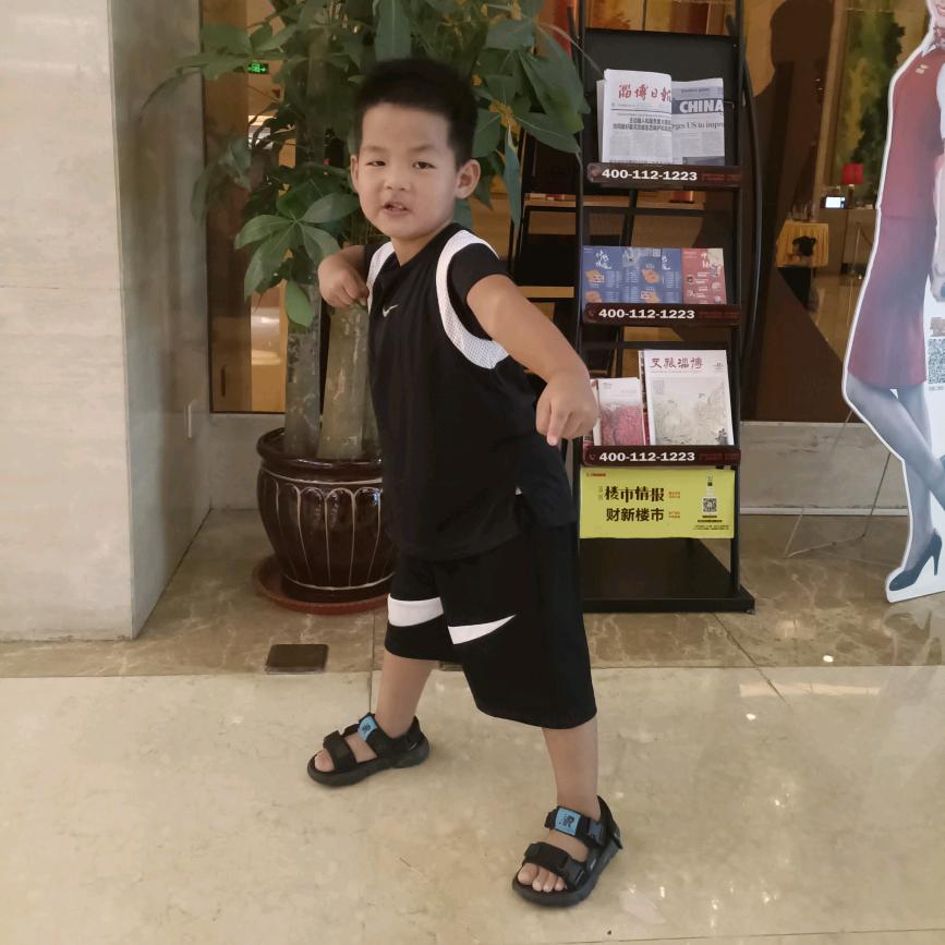 超级无敌奥特曼