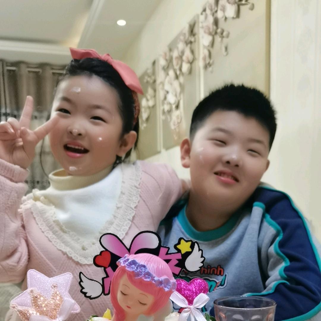 捣蛋的欣