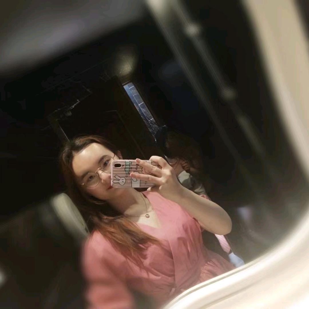 小胡不胡说💕