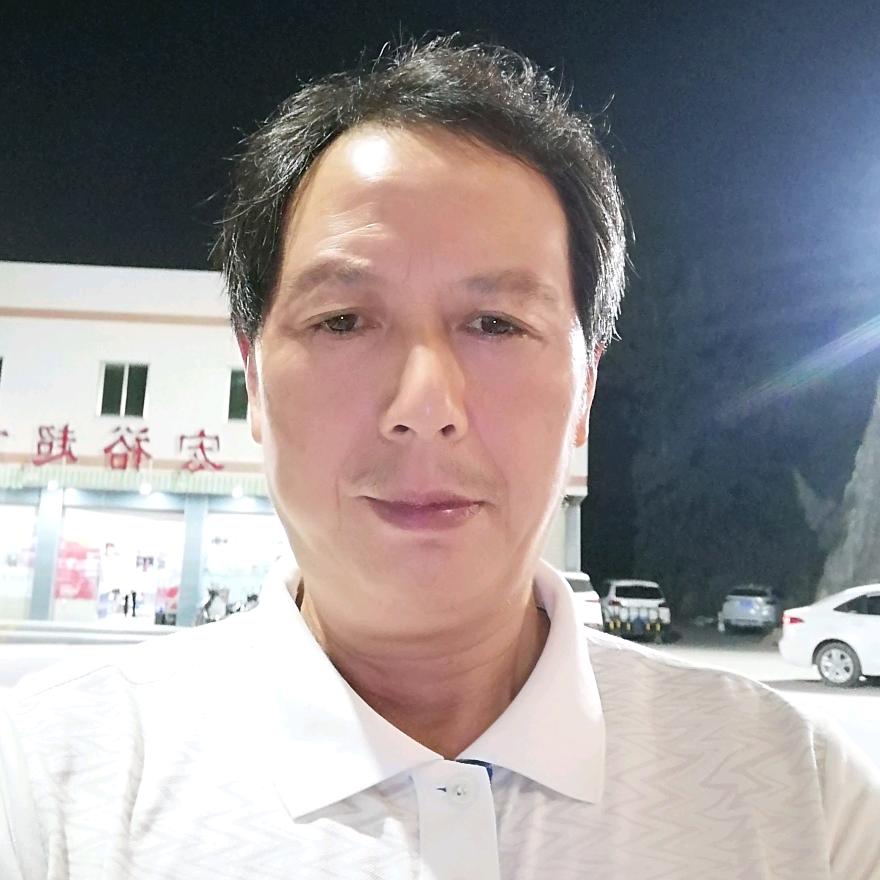 李胜伟
