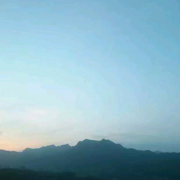 不知他人苦，莫劝他人善。