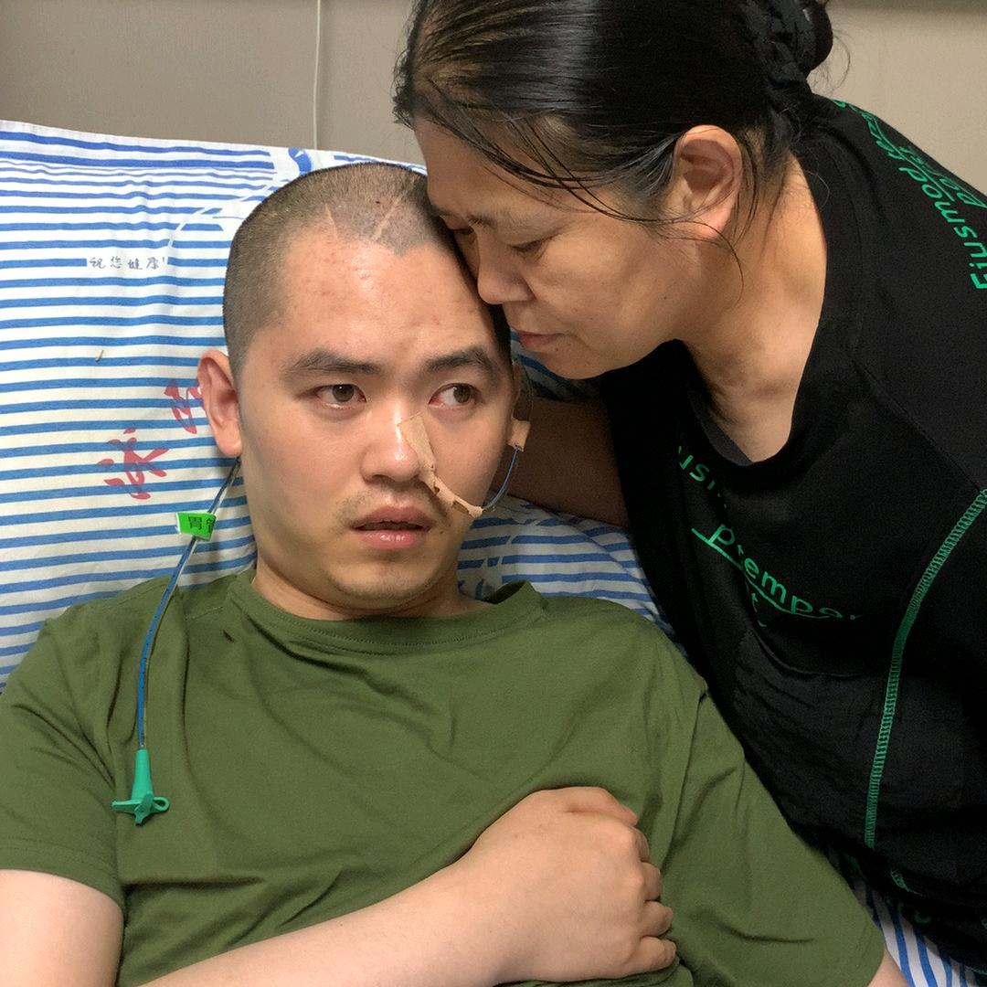 谢磊妈妈