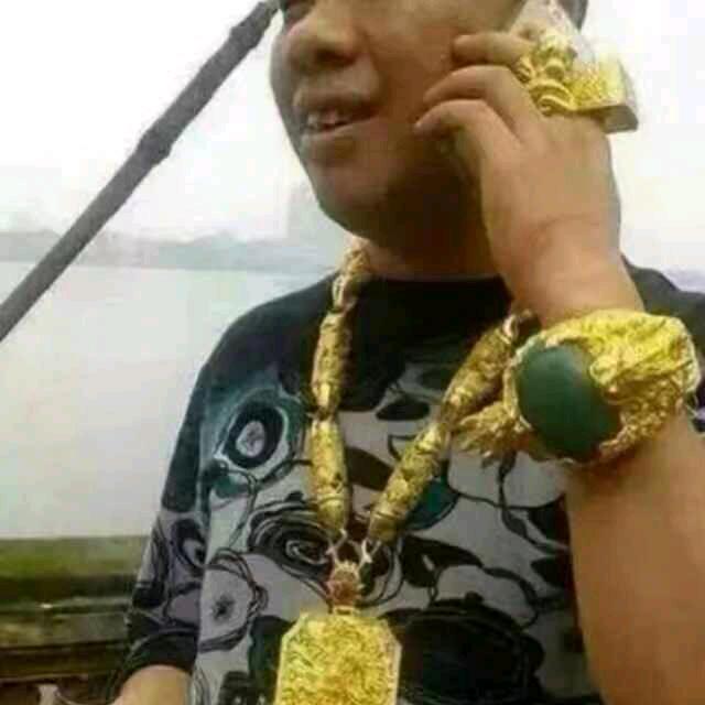 万圆户