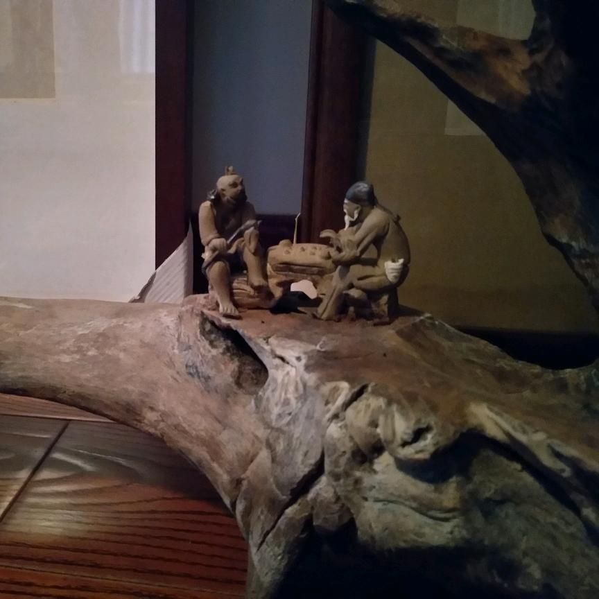 陶醉于画