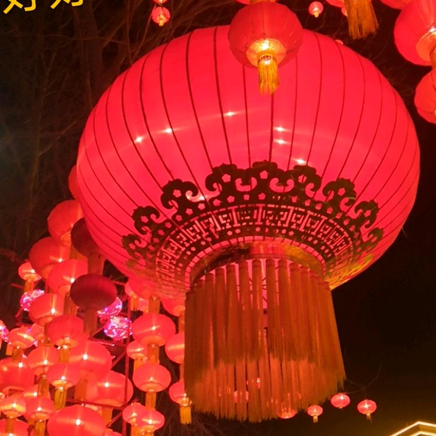 红围巾