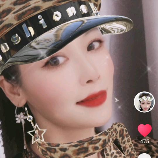 迎风飞舞