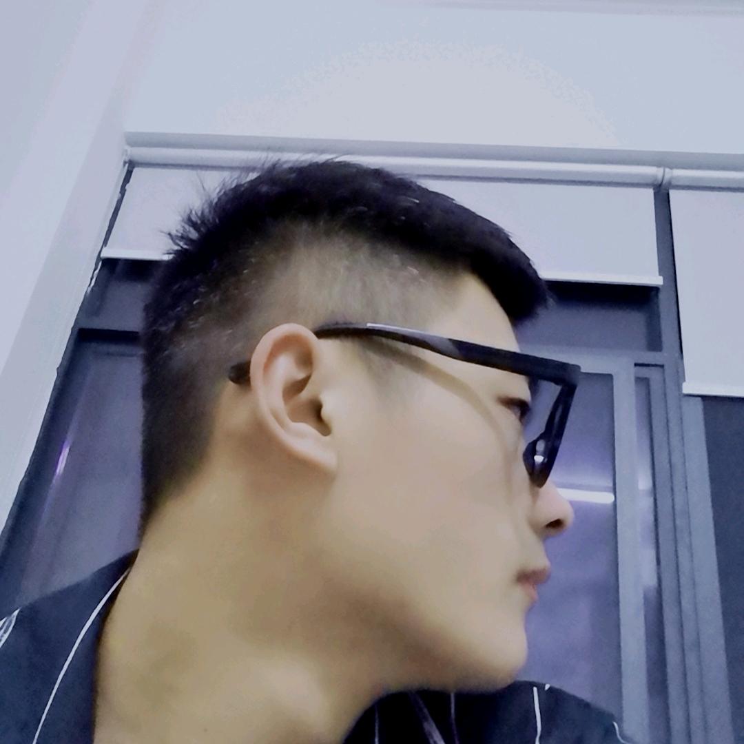 李...老大