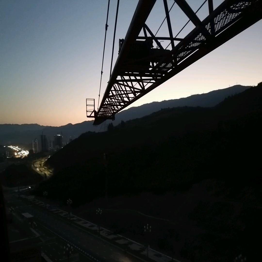 塔吊姐