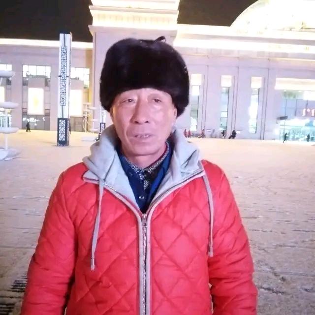 爱唱歌的老刘头