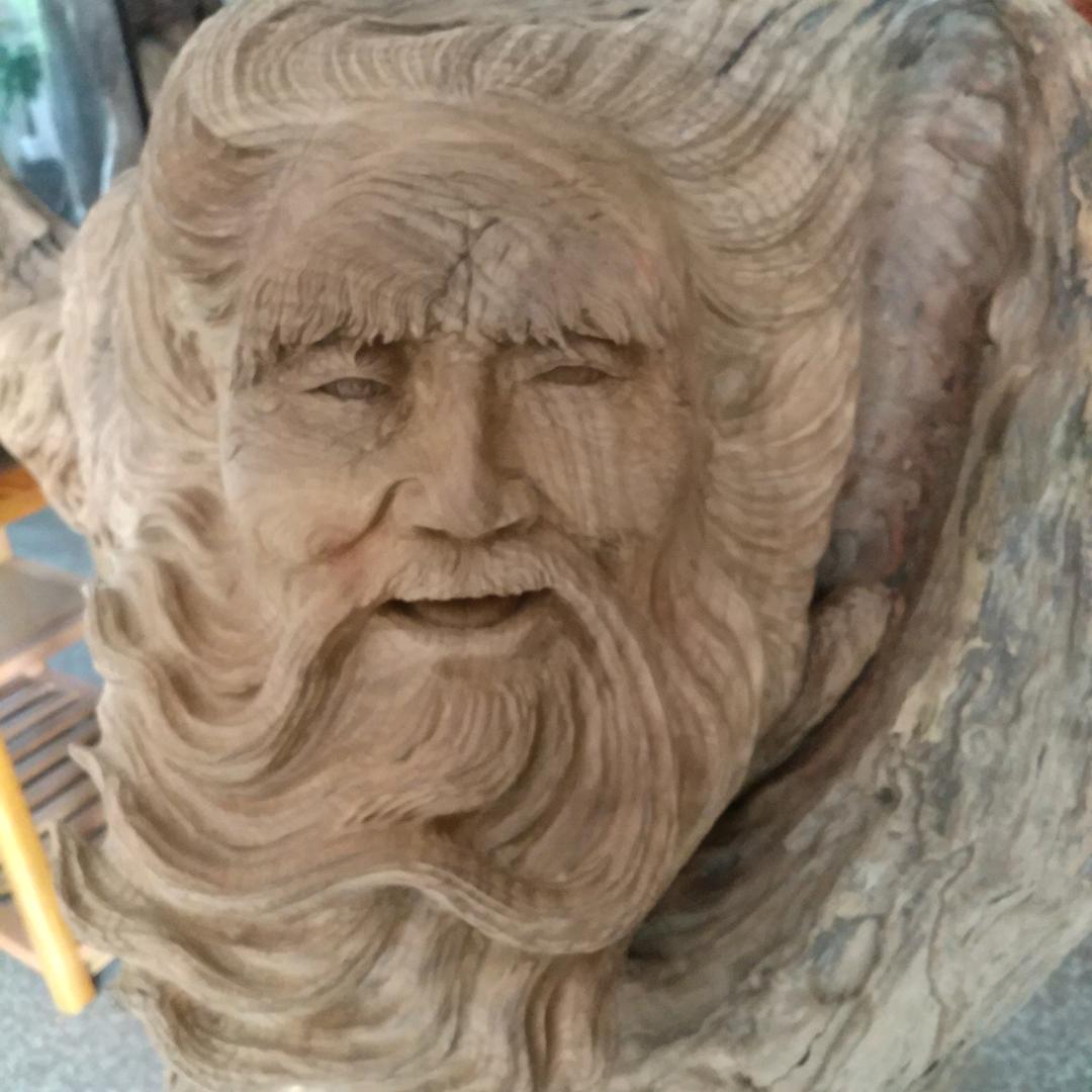 沉默。。。。。。