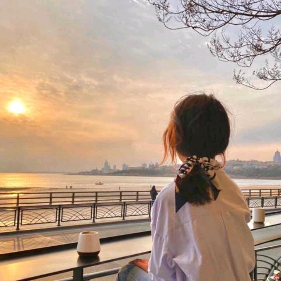 情绪别致的疯子、