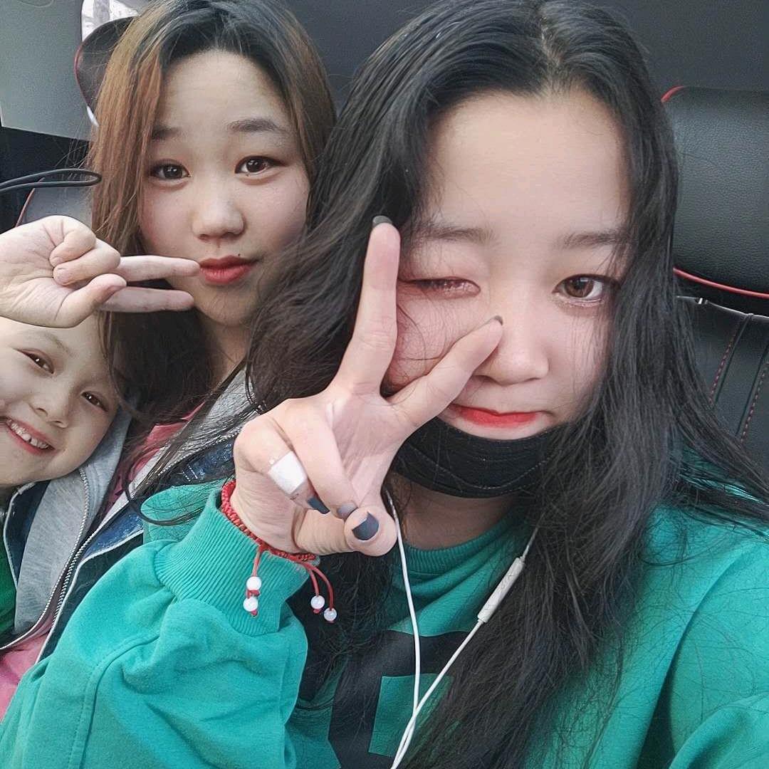 丽