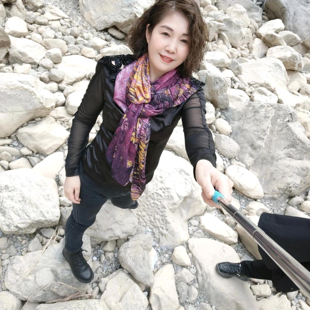 秋意澜珊《单身》（拒绝连赞）